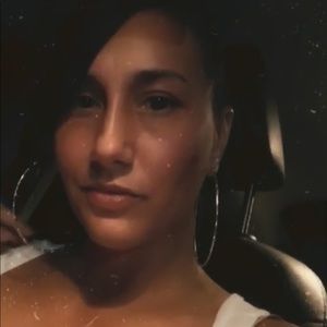 Meet your Posher, Marissa